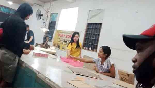 Warga Dobo Desak Polres Aru Tutup Judi Bola Guling Dewan Lama 1 Judi Bola Guling Dewan Lama Aru