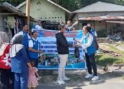 Pemkot Ambon Bagi Ikan Gratis Kepada Warga Kurang Mampu