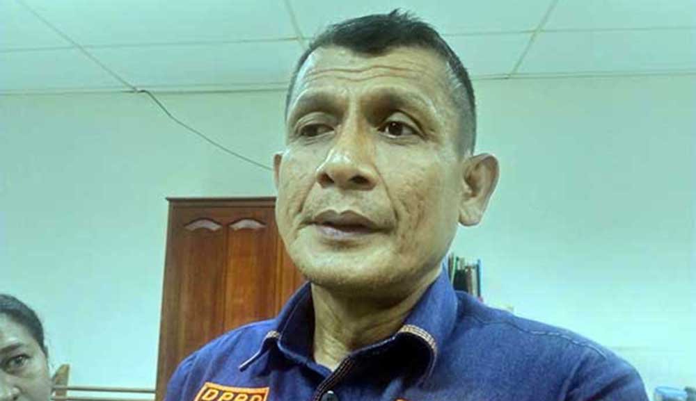 Jelang Nataru, Komisi II DPRD Maluku-Mitra Rapat Bahas Ketersediaan BBM 1 Irawadi Komisi II DPRD Maluku DP