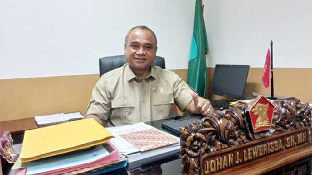 Johan Lewerissa Soal Rapat Komisi dp
