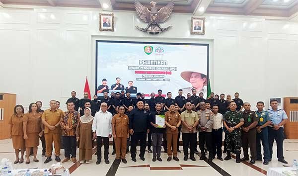 Pj Gubernur Berharap DPD PTI Maluku Jadi Motor Penggerak di Masyarakat 1 DPD PTI Maluku Dilantik 1