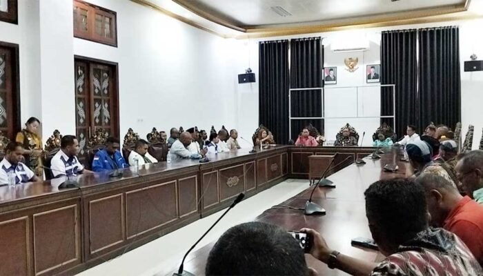 Wow, Sejumlah Ormas, OKP hingga ASN Dukung Kepemimpinan Pj Bupati Malra