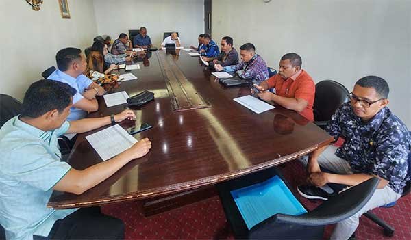 DPRD Kota Ambon Konsul 8 Raperda ke Kemendagri
