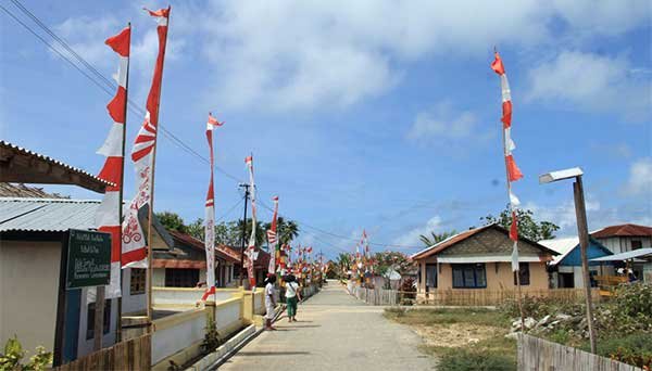 Desa Tumbur Tanimbar