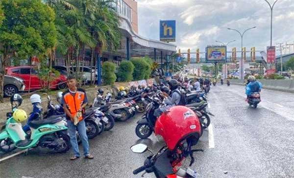 Curiga Ada Intervensi, CV. Jaya Wijaya Desak Pemkot Ambon Evaluasi Kinerja Panitia Parkir 2025 1 Parkiran di Kota Ambon MCM