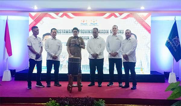 Sekda Sadali Buka Musprov IX Kadin Maluku: Harap Hasilkan Pemikiran Konstruktif 1 Sekda Mal Sadali Buka Musprov Kadin Maluku