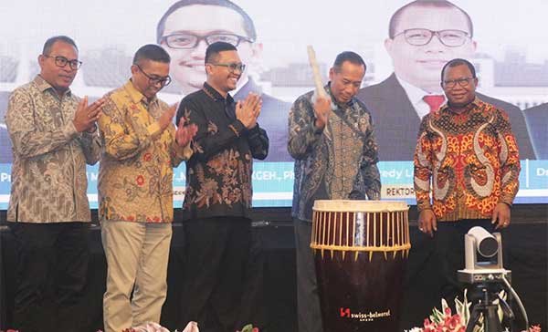 Forum Rektor Bidang Kerjasama PTN-ISI se-Indonesia di Ambon dan Sejumlah Harapan 1 Wamendikti Saintek Buka Forum Rektor di Ambon