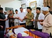 Imam Besar Masjid Al-Fatah Ambon Berpulang, Gubernur-Wagub Melayat ke Rumah Duka