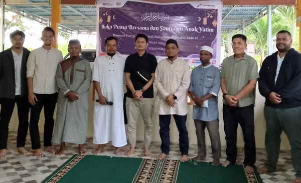 Berbagi Ramadan, Fuel Terminal Dobo Bantu Masjid dan Santuni Anak Yatim