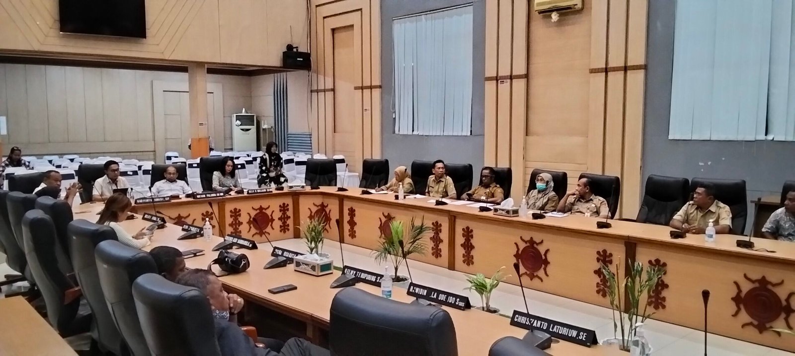 Bahas Persoalan SDN 90 Ambon, Ini Kata Hallauw 1 IMG20250310141828 scaled