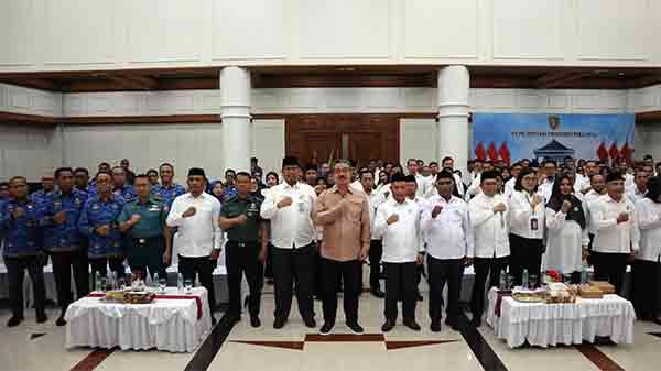 Gubernur Lewerissa : PPIH Maluku Dibentuk Untuk Maksimalkan Pelayanan Haji 1 Gub HL PPIH Maluku