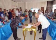 Bupati-Kantor Pertanahan Aru Teken PKS, Percepat Proses Sertipikasi Aset Pemda  