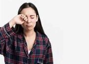 Mata Kelilipan, Jangan Dikucek ! 10 Ilustrasi Mata Kucek