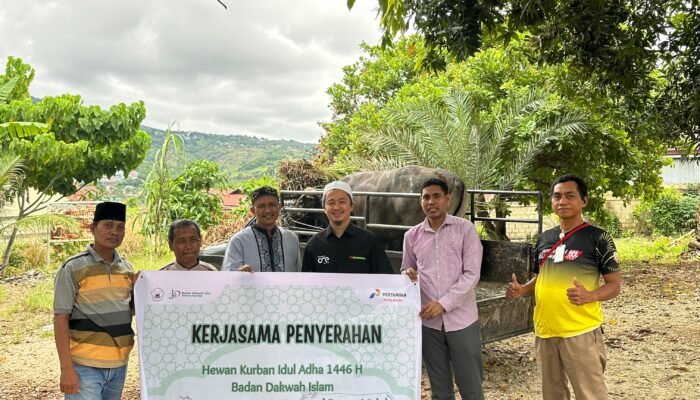 Pertamina Patra Niaga Regional Pamalu Salurkan 136 Hewan Kurban di Wilayah Ring 1 Perusahaan