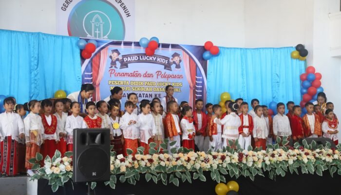 Penamatan Peserta Didik PAUD Lucky Kids Angkatan 13, Wattimena : Jadilah Generasi Emas