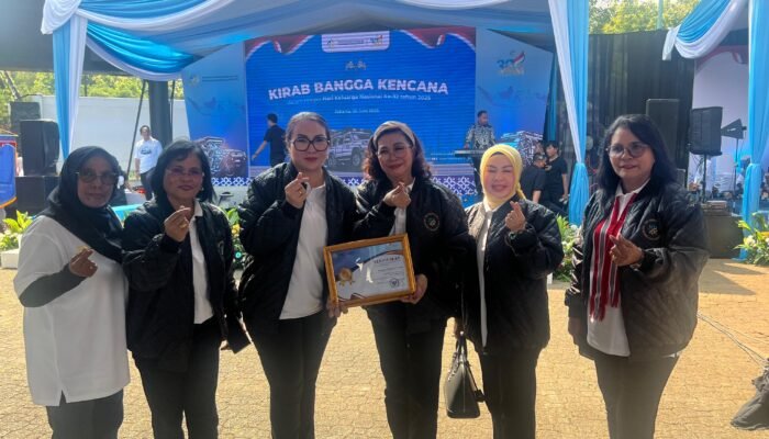 Wattimena : Keluarga Pilar Utama Bangun Generasi Bangsa Yang Kuat