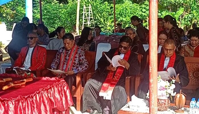 Ikut Peletakan Batu Penjuru Pembangunan GPU Sektor Pniel-Halong Anugerah, Ini Pesan Wali Kota