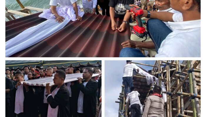 Momen Sakral, Gandong Oma Dan Ullath Ikut Tutup Atap Masjid Al – An Mabua Buano