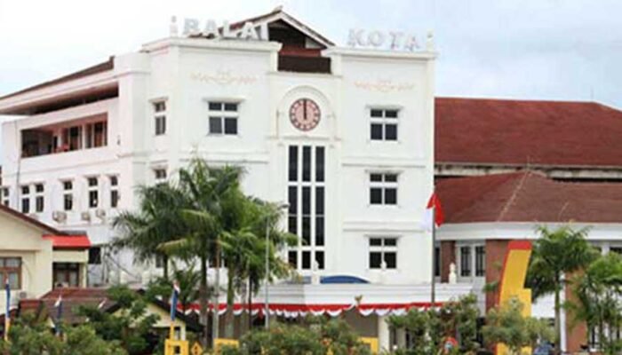 Pemkot Ambon Akan Buat Perda Soal Sampah, Ada Sanksi bagi Pelanggar