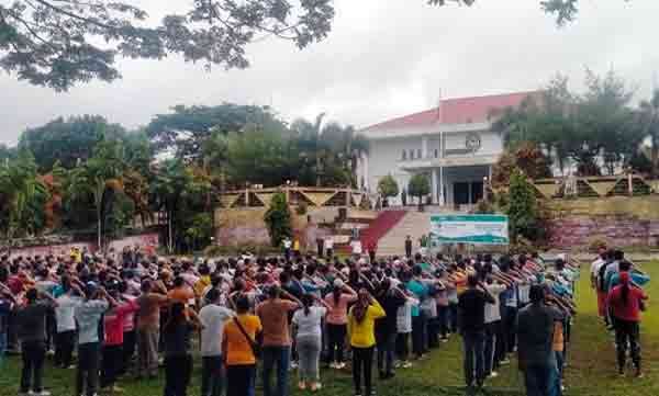 Pemkab Aru Peringati Hari Lingkungan Hidup Sedunia 2025, Sampah Plastik Jadi Sorotan 1 Wabup Aru Hari LH Sedunia 2025