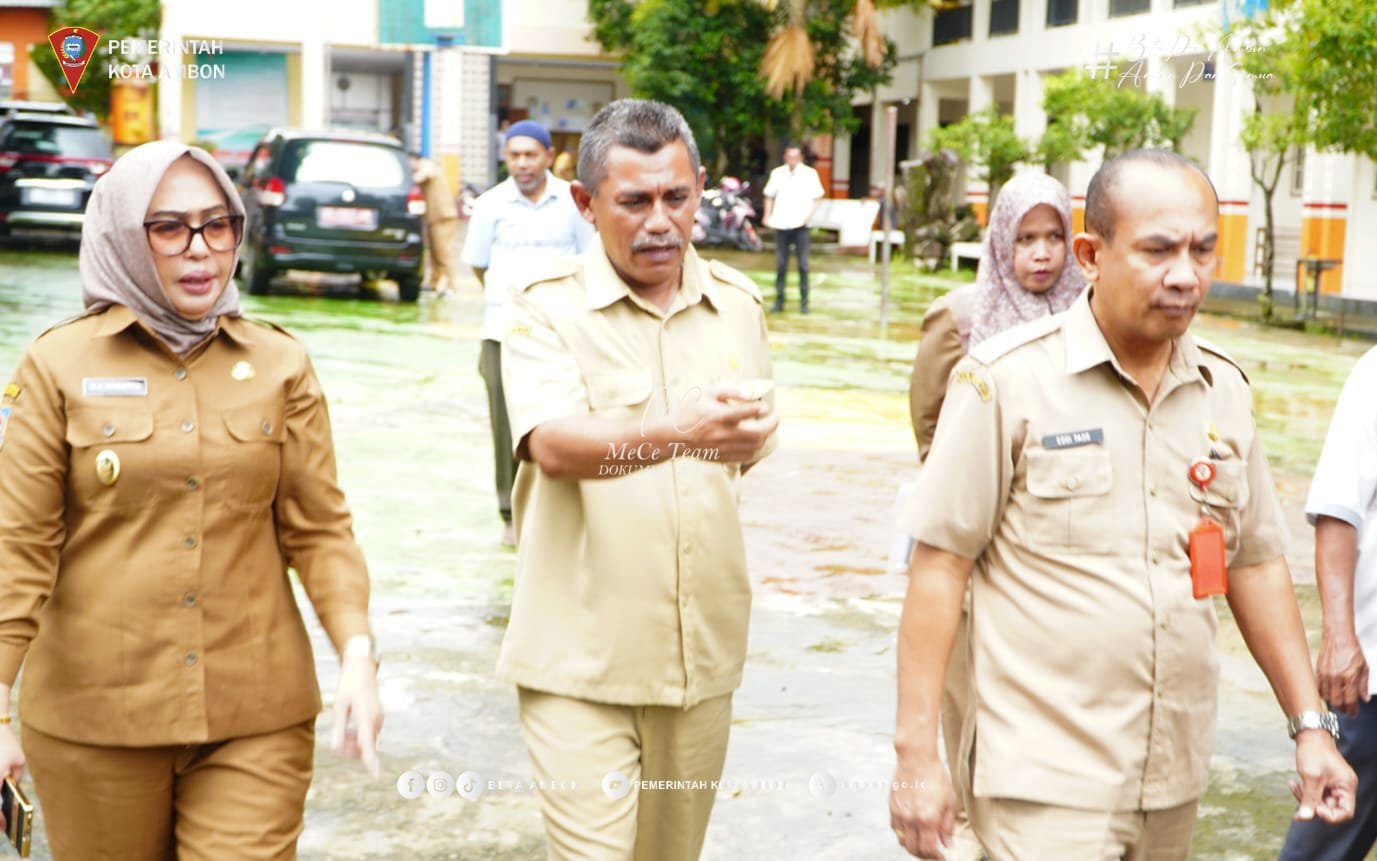 Soal Pembelian Seragam, Kepala Disdik Ambon Larang Pihak Sekolah Negeri Pungut Uang Dari Orang Tua 1 IMG 20250709 WA0001