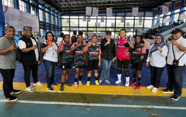 Lisa Wattimena Sepakbola FORNAS VIII NTB