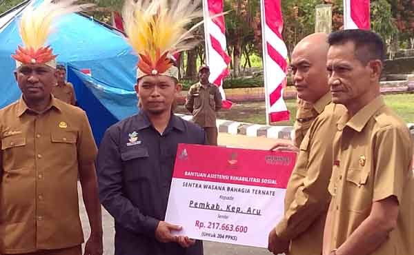 Kemensos RI Bantu 204 PPKS di Aru, Bupati Kaidel Apresiasi 1 Bupati Timo Bantuan PPKS