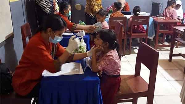 Pemkot Ambon Imunisasi PKG