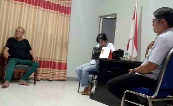 Heboh! 2 Terpidana TPPO Berkoar, Ngaku Diperas Eks Kasipidum Kejari Aru 500 Juta 2 2 Terpidana TPPO Ngaku Diperas Oknum Jaksa2