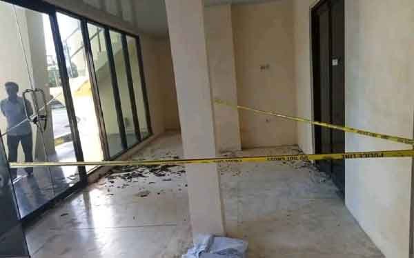 Buntut Aksi Demo Ricuh di Dobo: Kaca DPRD Jadi Sasaran, Polisi Selidiki