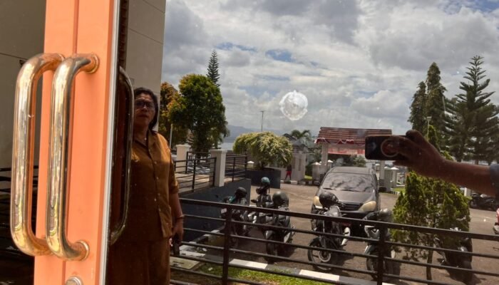 Kantor DPRD Maluku Ada Lubang Bekas Tembakan Peluru, Kabinda Bergerak