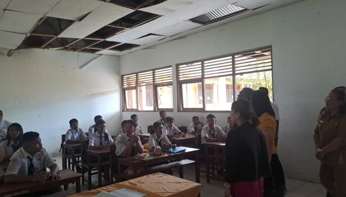 Komisi II DPRD Ambon Tinjau Kondisi Memprihatinkan SMP Negeri 13 Negeri Lama