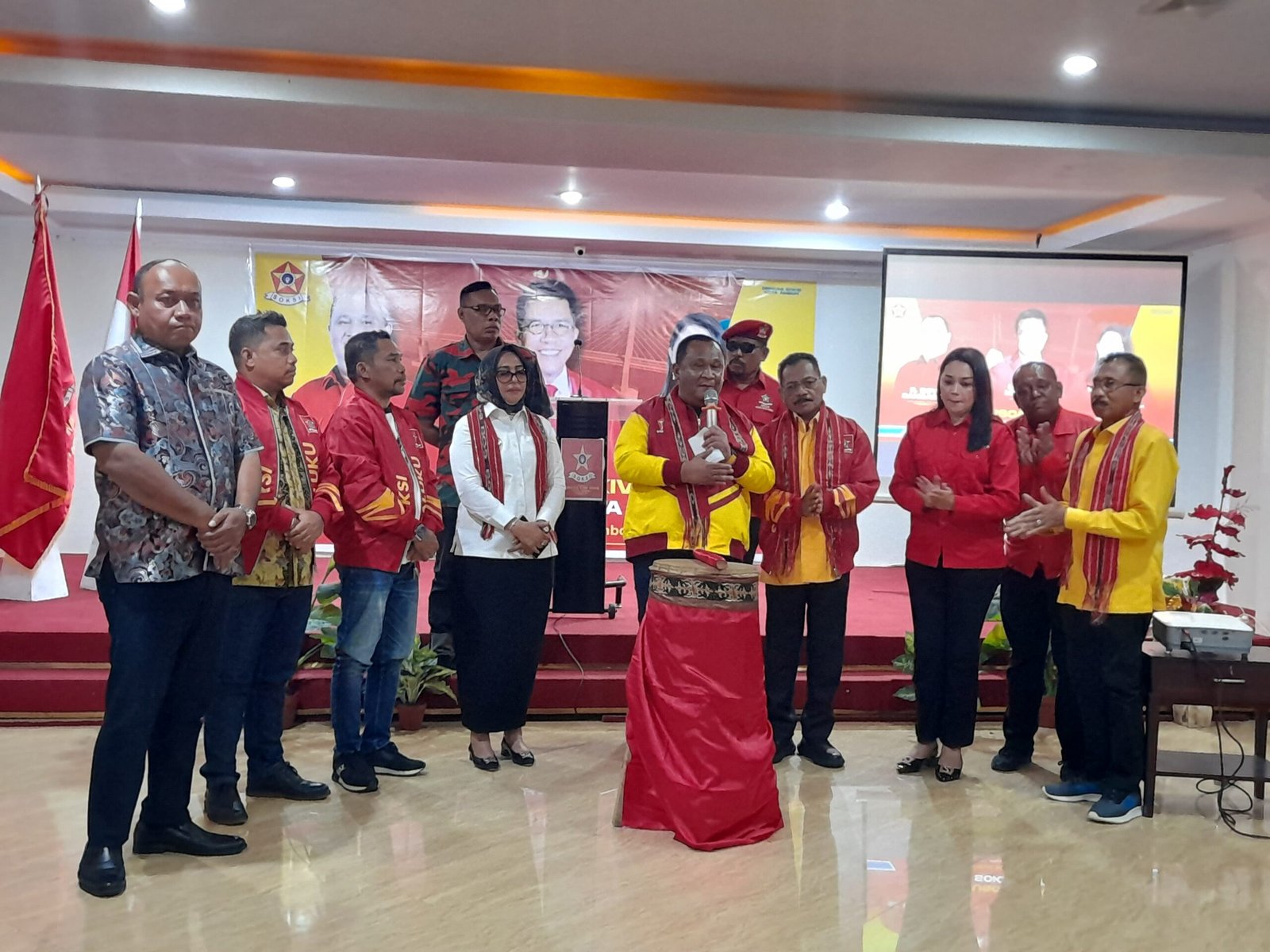 Desy Kosita Hallauw Sukses Gelar Muscab XXIV SOKSI Ambon, Gaungkan Semangat Konsolidasi 1 IMG 20251110 WA0094 scaled