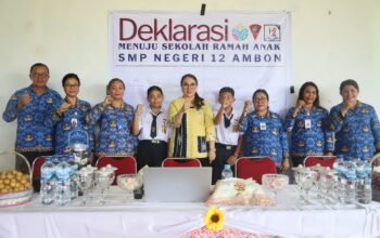 Gencar Sosialisasi Pencegahan Kekerasan Anak Dan Perempuan, TP-PKK Ambon Sambangi SMPN 12 Ambon 5 IMG 20251110 WA0238