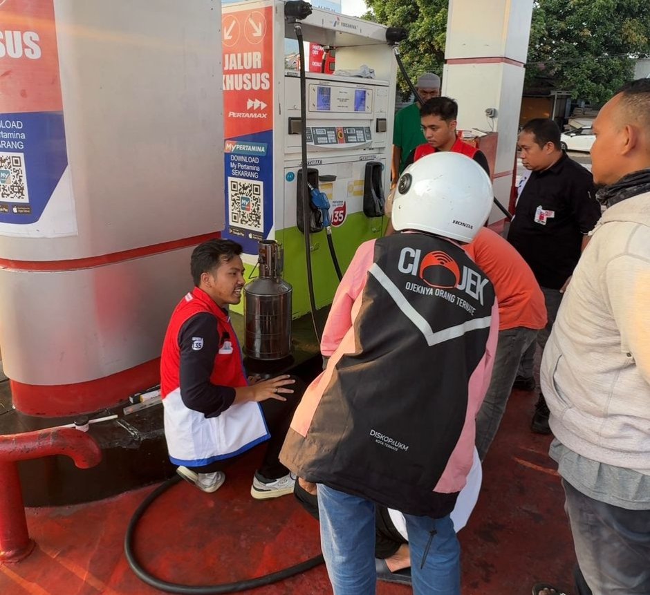 SPBU Pertamina Jadi Andalan Driver Ojol dan Taksi Online untuk “Isi Energi” Sebelum Kembali Narik 1 IMG 20251110 152604