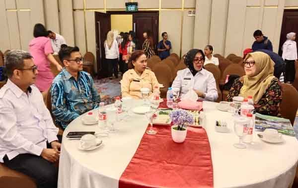 Pemkot Ambon Terus Perkuat Perlindungan Kesehatan Perempuan 1 Wawali Ely Perlindungan Kesehatan Perempuan