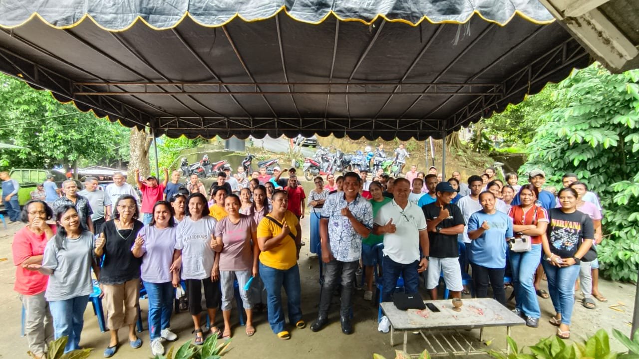 Reses di Urimessing, Hadi Mairuhu Ingatkan Warga Siap Hadapi Efisiensi 2026 dan Tegaskan Komitmen Kawal Aspirasi 2 IMG 20251207 WA0050