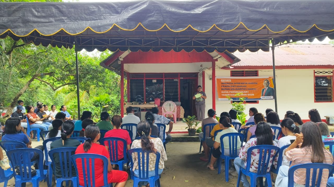 Reses di Urimessing, Hadi Mairuhu Ingatkan Warga Siap Hadapi Efisiensi 2026 dan Tegaskan Komitmen Kawal Aspirasi 1 IMG 20251207 WA0051