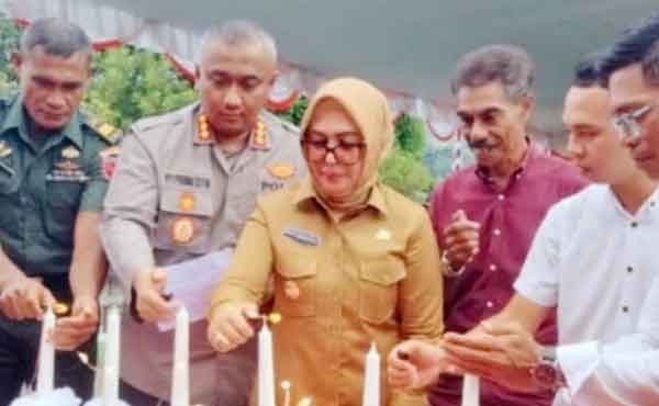 Pemkot Ambon Salurkan 500 Paket Sembako di 5 Kecamatan, Sasar Warga Kurang Mampu 1 Wawali Ely 500 Paket Sembako