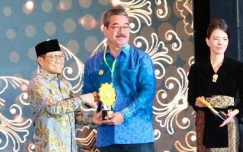 Maluku Raih Penghargaan UHC 2026: Gubernur Hendrik Tegaskan Komitmennya 3 Gubmal HL UHC Award 2026