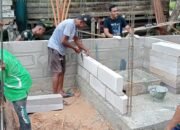 Satgas TMMD 127 dan Warga Gotong Royong RLH di Siwalima Berdiri Kokoh 8 IMG 20260228 WA0016