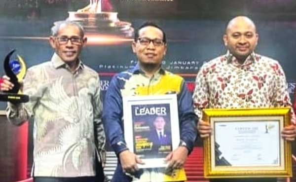 Mourits Tamaela 2 Penghargaan Seven Media dp