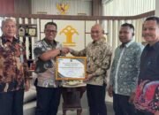 Pemda Aru Raih Dua Penghargaan dari Kemenkum Maluku, Ini Capaiannya