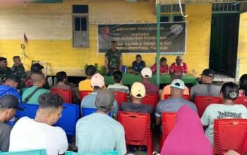 Peduli Laut Aru, Satgas TMMD 127 Gelar Penyuluhan dan Aksi Bersih Pantai 3 Satgas TMMD 127 Bersih2 Pantai