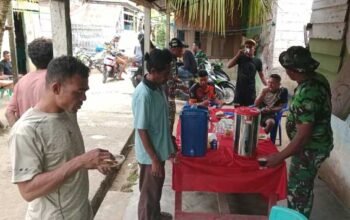 Satgas TMMD 127 Kodim Tual Makan Bersama2