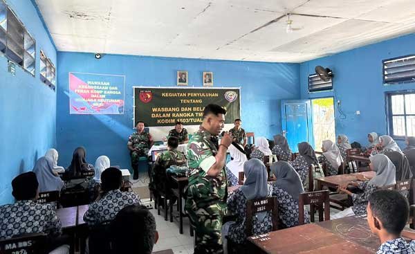 Satgas TMMD 127 Beri Penyuluhan Wasbang-Bela Negara di MA Al-Hilal Dobo 1 Satgas TMMD 127 Penyuluhan Wasbang Bela Negara