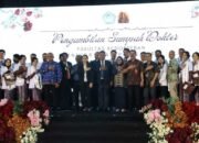 Hadiri Pengambilan Sumpah 71 Dokter Baru Unpatti, Wagub Vanath Ucap Selamat