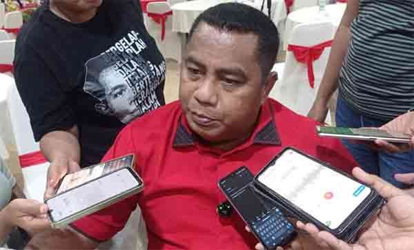 Benhur G Watubun Ketua Dewan Mal