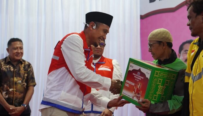 Pertamina Patra Niaga Hadirkan Program BEDUKK Ramadan, 168 Anak Yatim di Papua–Maluku Terima Santunan