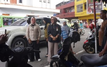 Dari Jalanan Ambon, Cara Ely Toisuta Menyentuh Hati Warga Usai Idul Fitri 2 IMG 20260328 WA0030